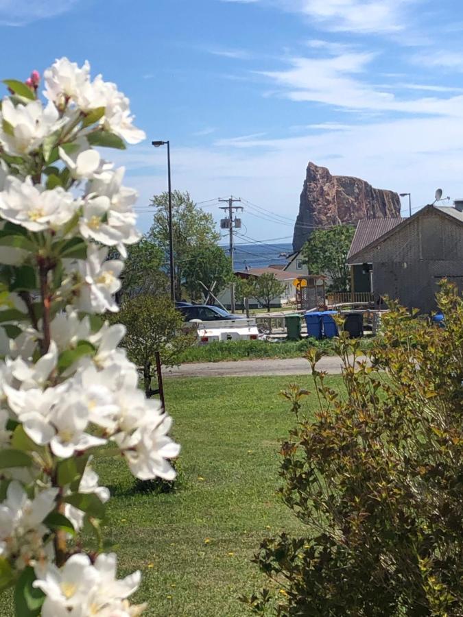 Motel Le Repos ペルセ エクステリア 写真